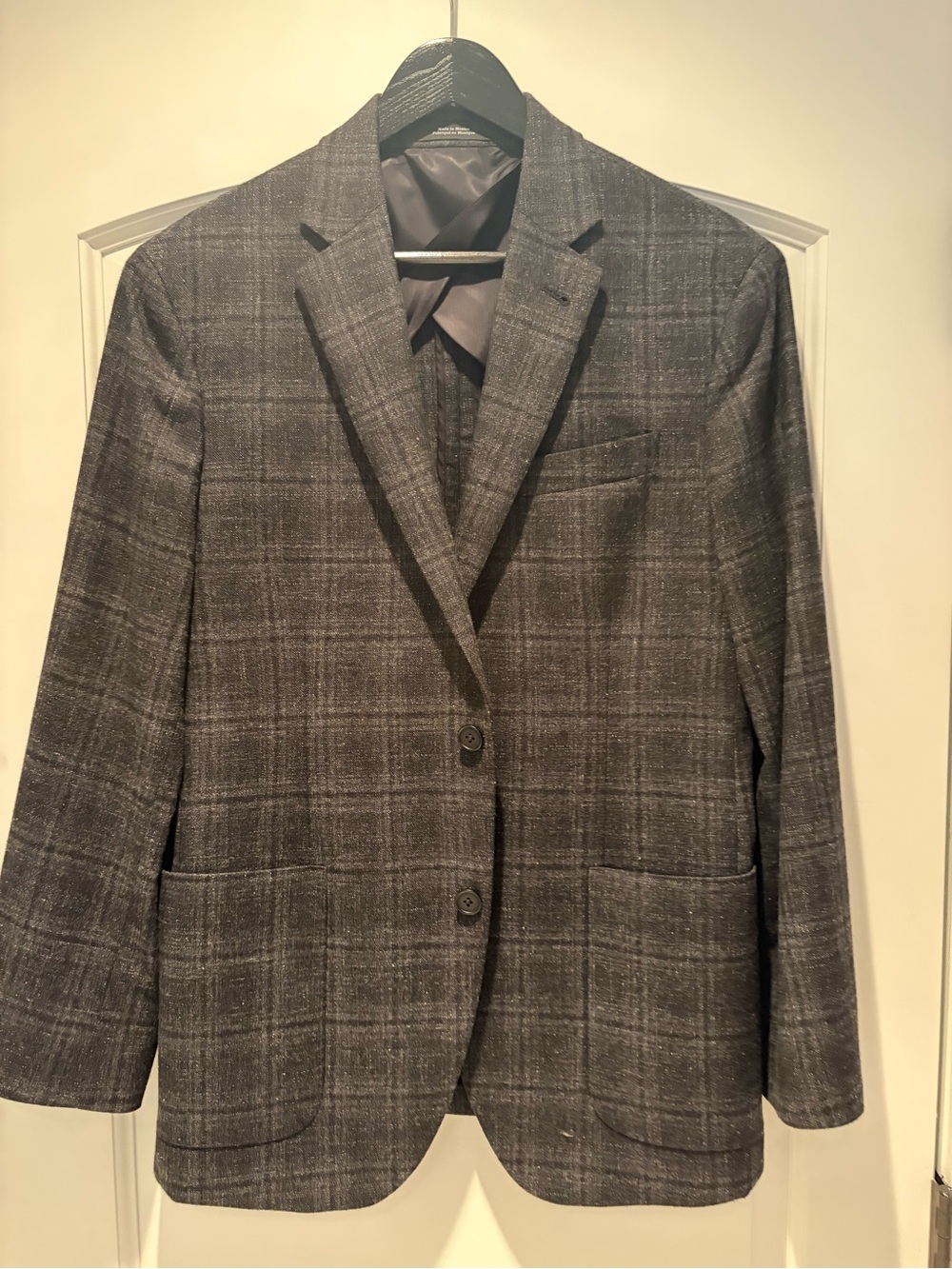 Nordstrom Trim Fit Men's Gray Plaid Blazer - Classic Two-Button Sport Coat